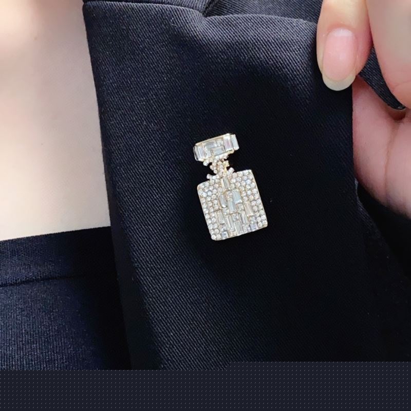 Ch*el brooches